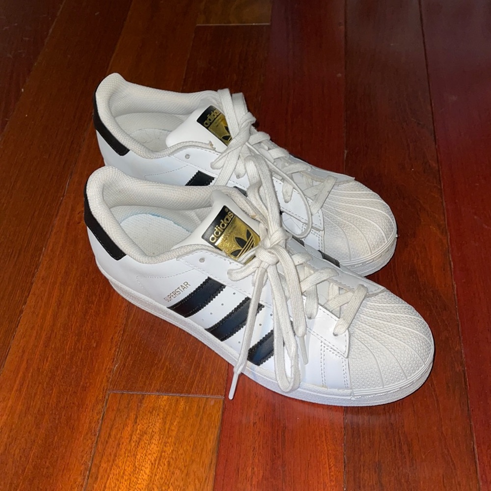 Adidas Superstar
